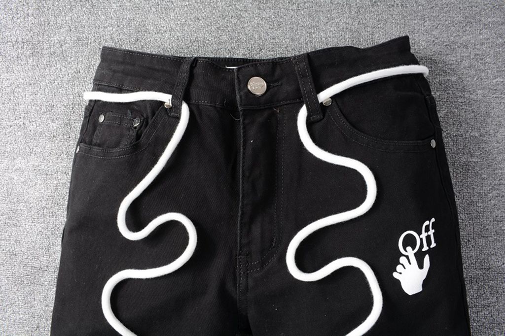 OFF WHITE 156